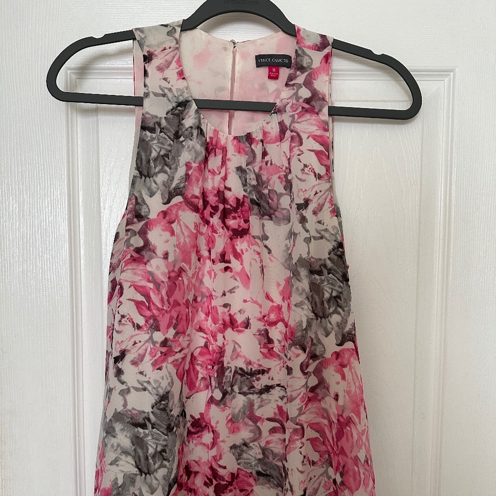 Vince Camuto Pink Floral Sleeveless Top Medium